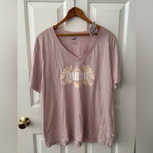 Puma In Full Bloom V Neck Short Sleeve T-Shirt in pink size Large
